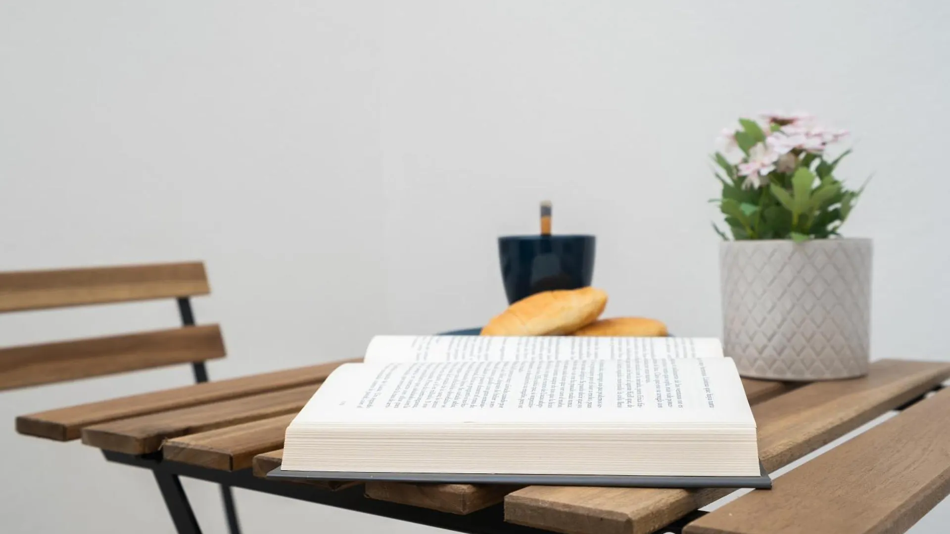 Cristobal Colon Centrico Apartamento カディス